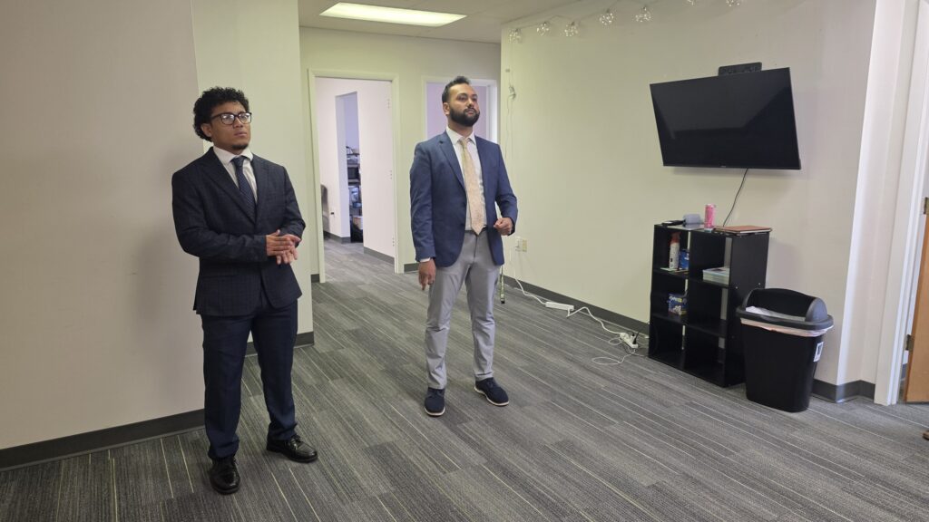 Join a Team That Grows Together